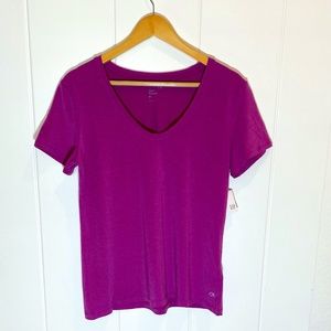 Gap Fit Breathe Short Sleeve Top
